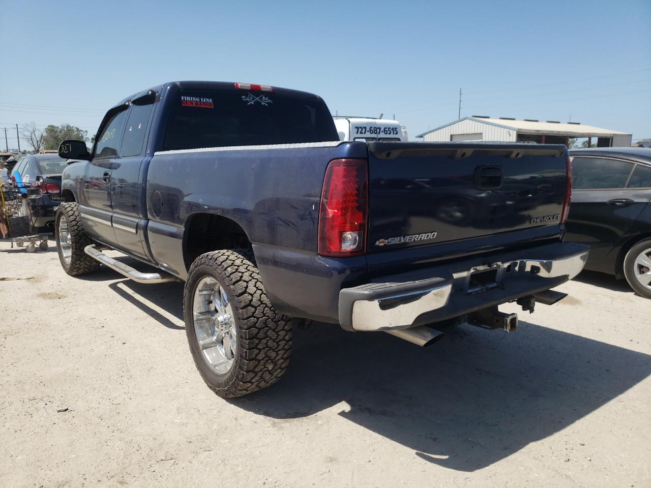 Photo 3 from auction – 2005 CHEVROLET SILVERADO with VIN 2GCEC19V251169207
