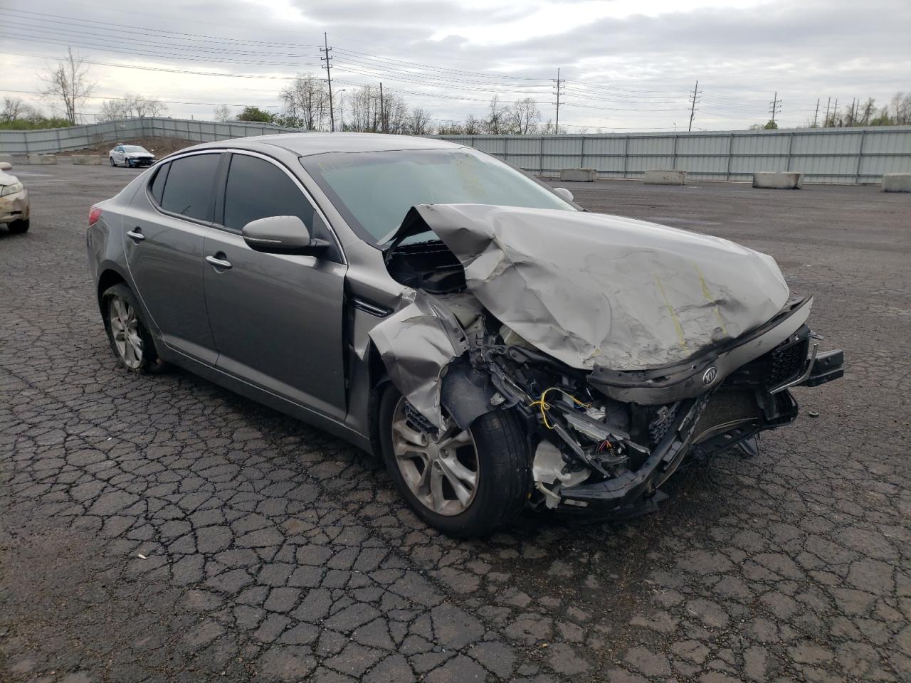 KIA OPTIMA LX 2013 with VIN 5XXGM4A71DG147258 - Photo from auction