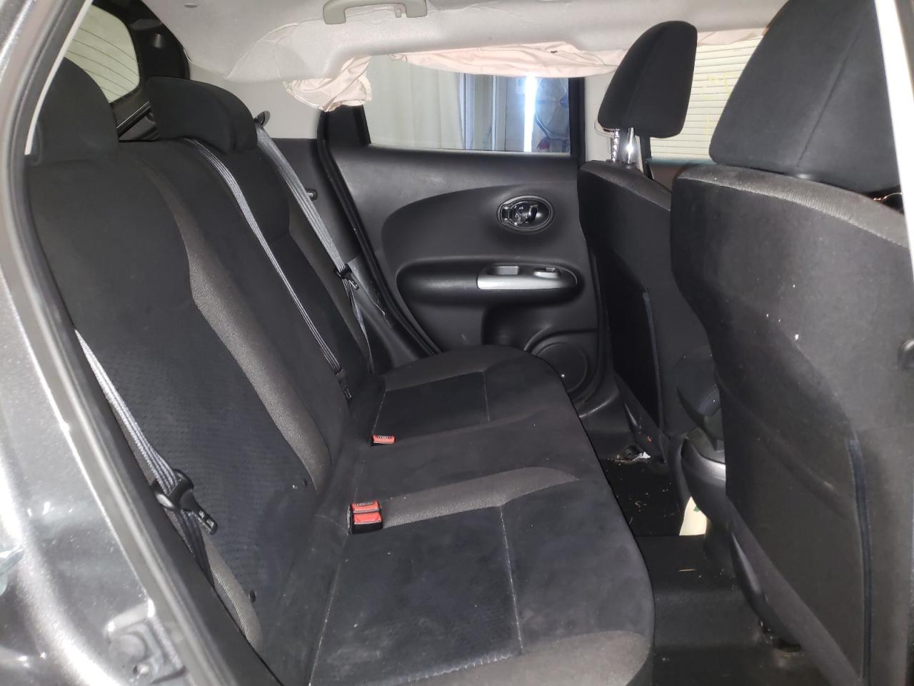 Photo 6 from auction – 2015 NISSAN JUKE S with VIN JN8AF5MV6FT565807