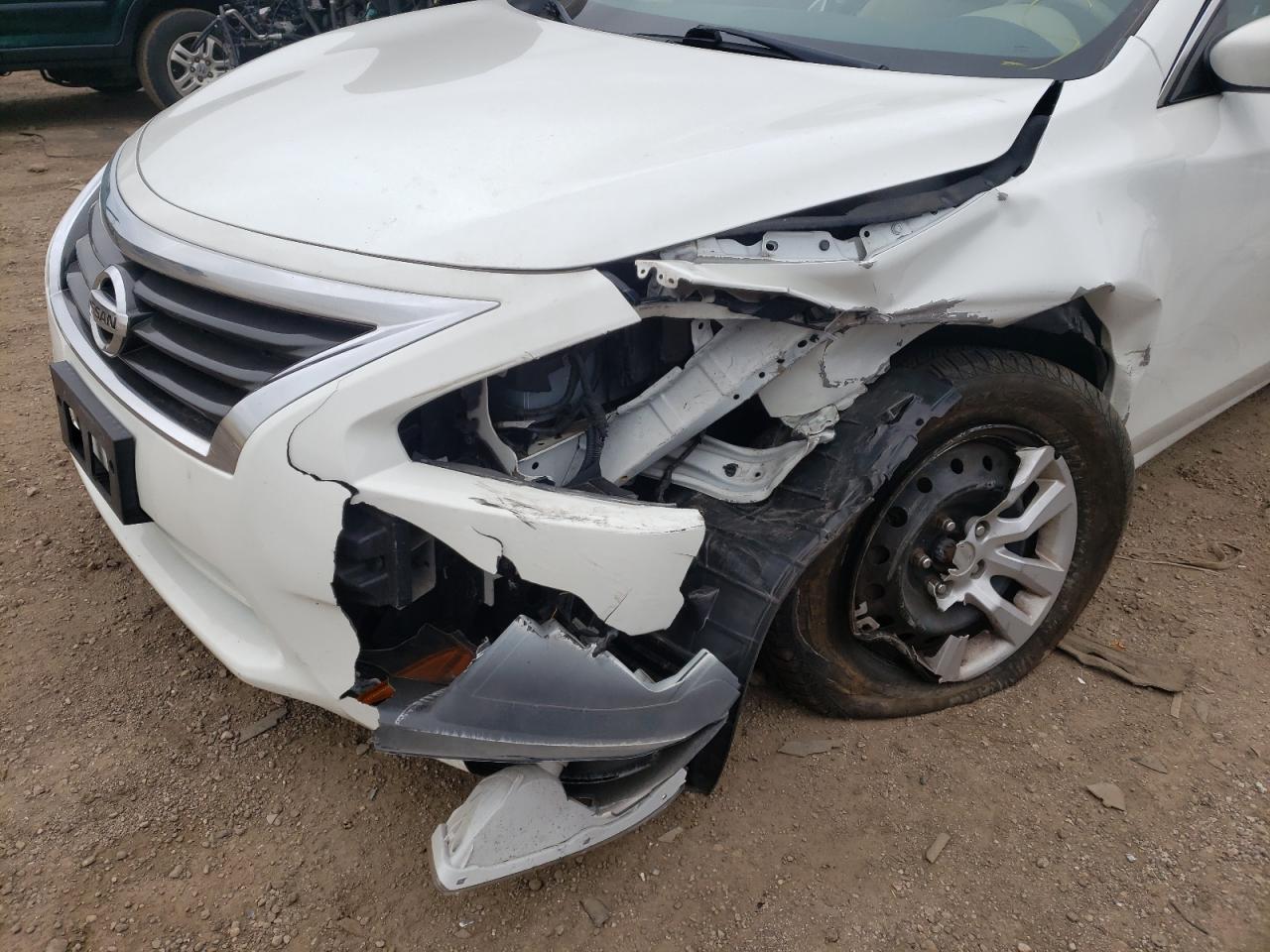 Photo 9 from auction – 2015 NISSAN ALTIMA 2.5 with VIN 1N4AL3AP3FC291082