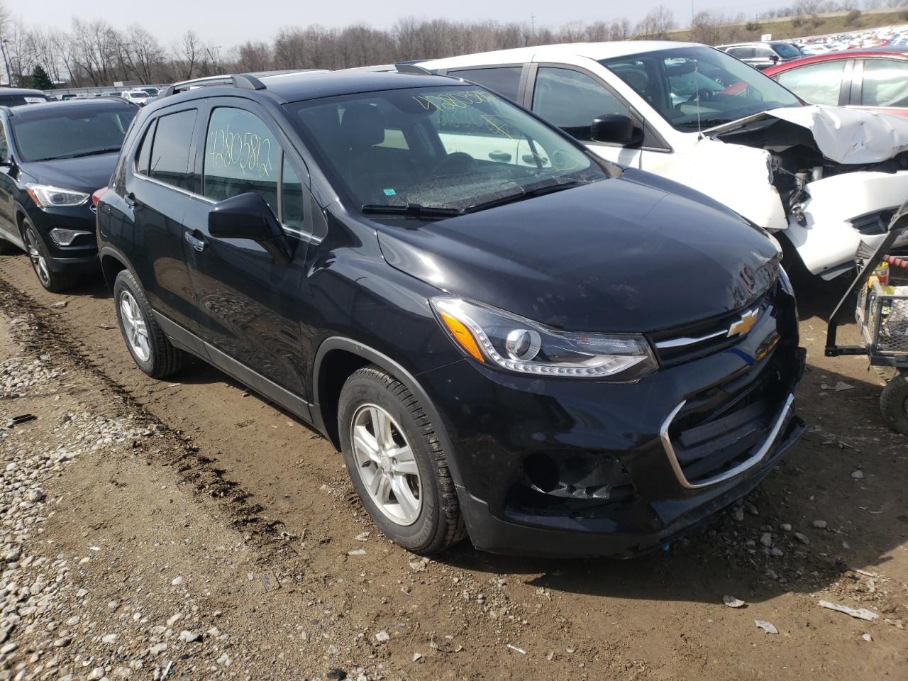 CHEVROLET TRAX 1LT 2017 with VIN 3GNCJLSB3HL166187 - Photo from auction
