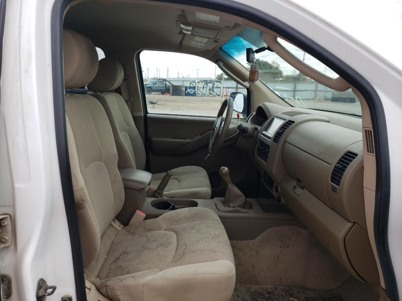 Photo 5 from auction – 2006 NISSAN FRONTIER C with VIN 1N6AD07W26C449252