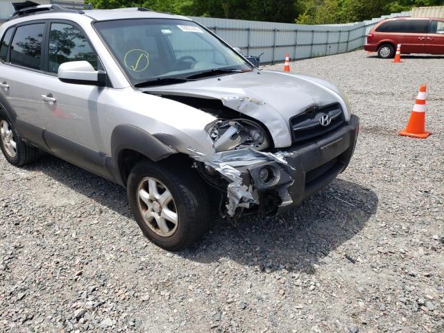 Photo 9 from auction – 2005 HYUNDAI TUCSON with VIN KM8JN72D85U109624