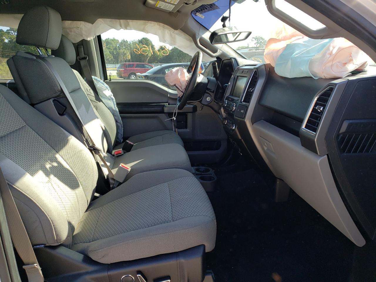 Photo 5 from auction – 2015 FORD F150 SUPER with VIN 1FTEW1CPXFFA50073