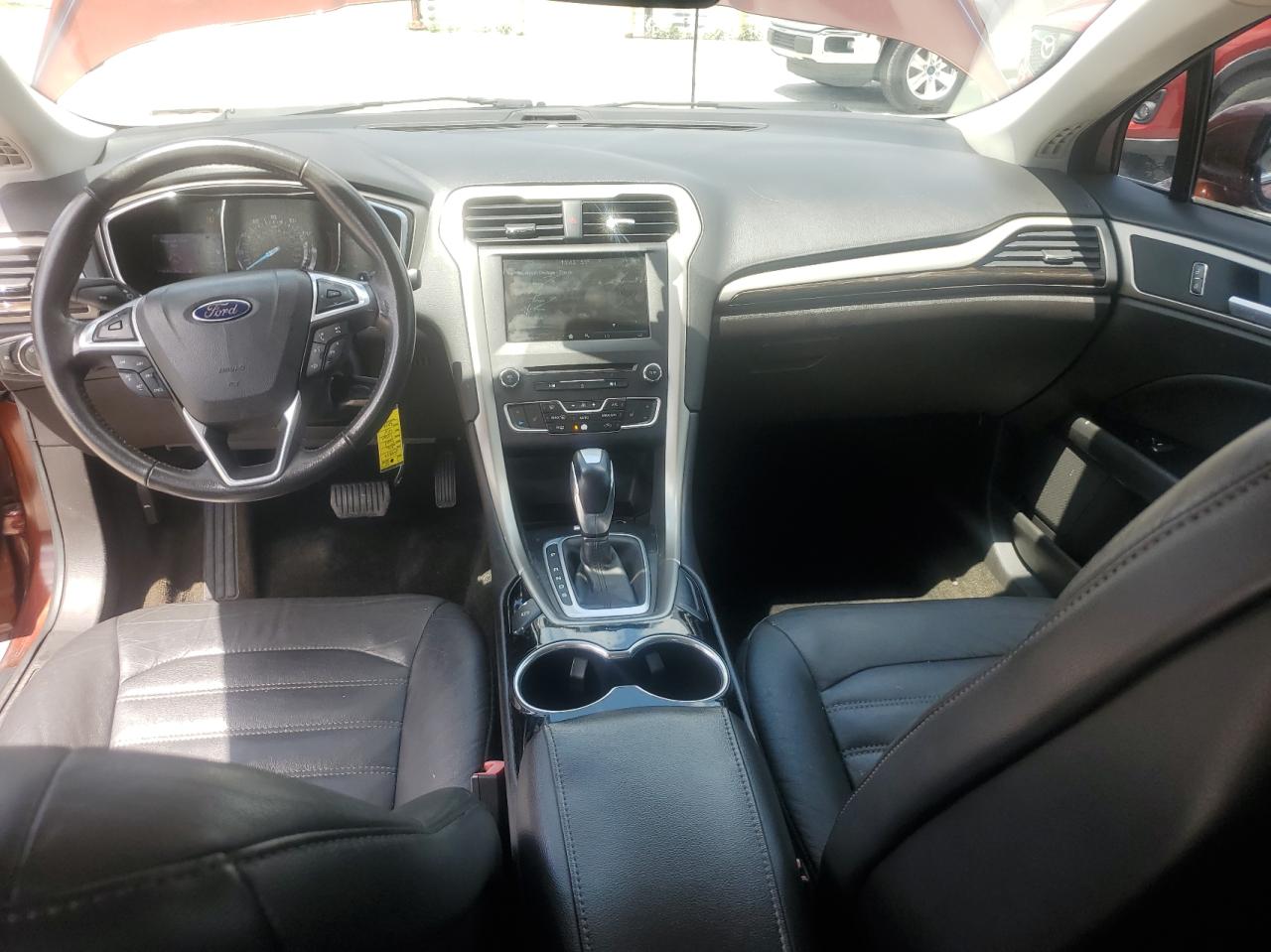 Photo 9 from auction – 2016 FORD FUSION SE with VIN 3FA6P0H91GR254857
