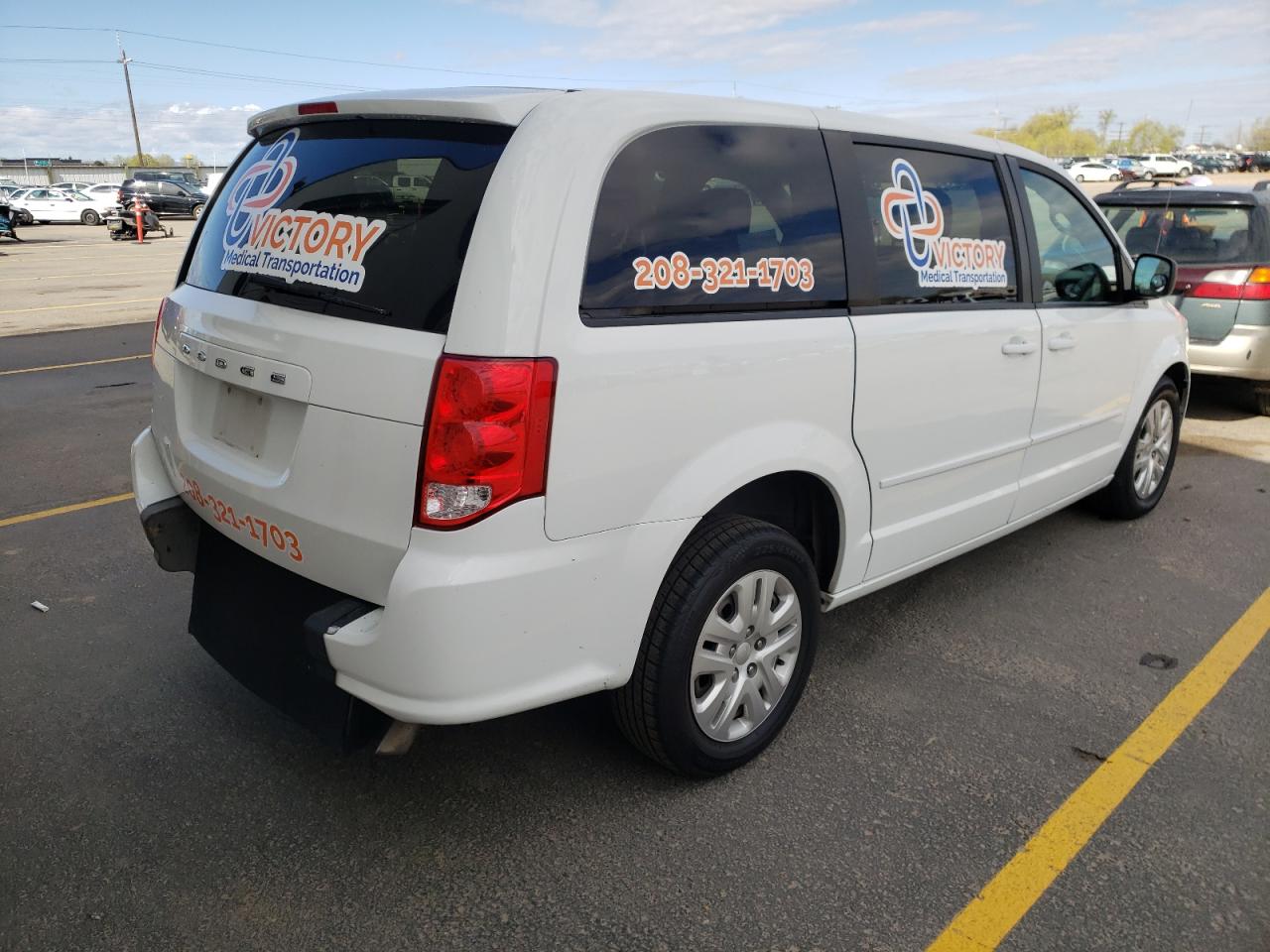Photo 4 from auction – 2017 DODGE GRAND CARA with VIN 2C4RDGBG7HR802156