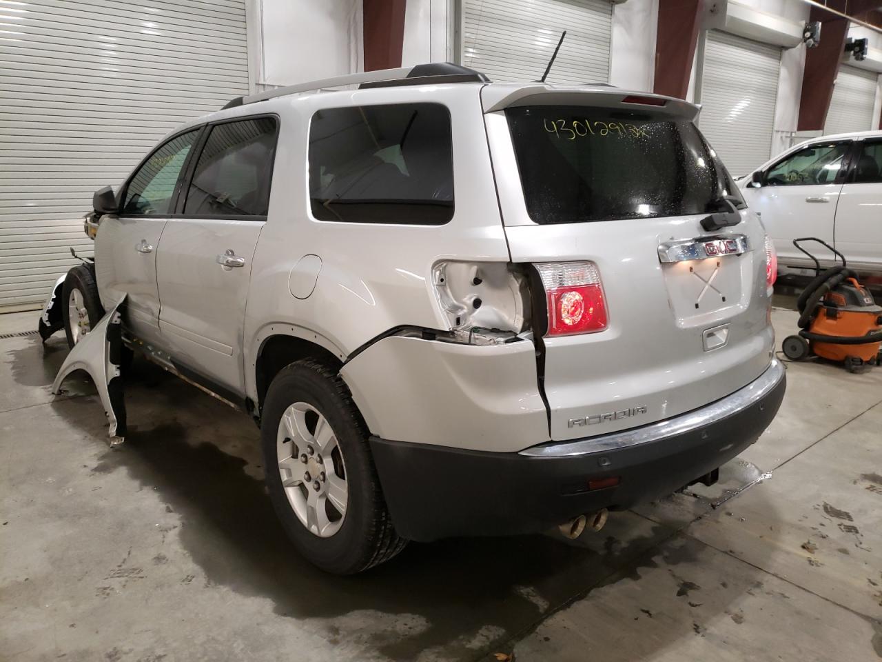 Photo 3 from auction – 2011 GMC ACADIA SLE with VIN 1GKKVPED7BJ409015