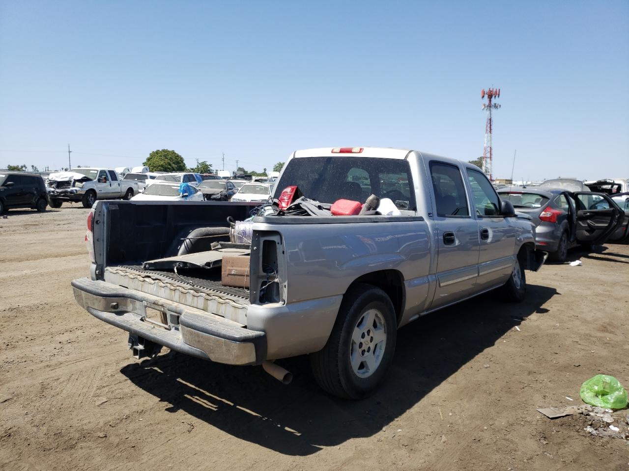 Photo 4 from auction – 2005 CHEVROLET SILVERADO with VIN 2GCEC13T951377866