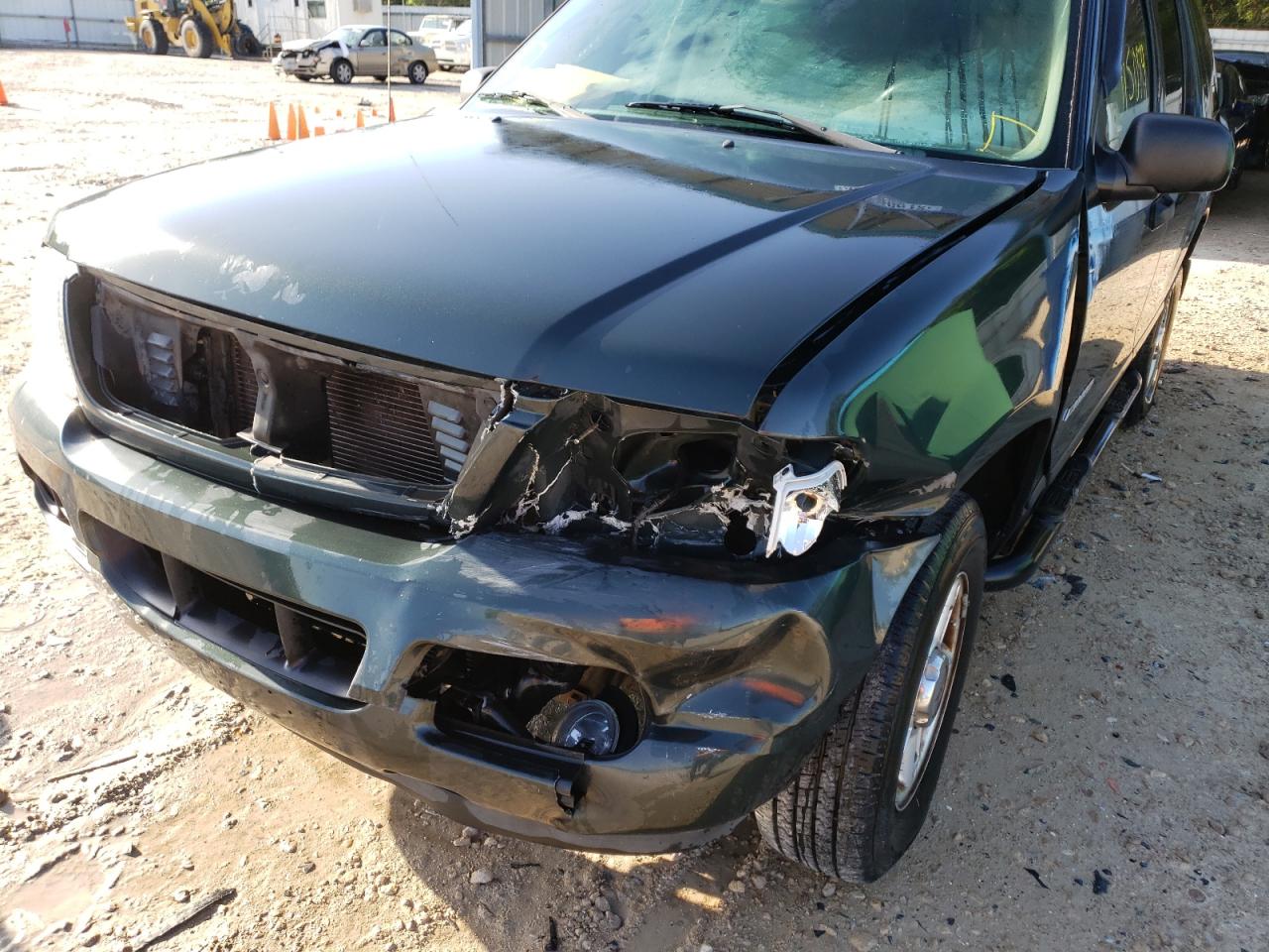 Photo 9 from auction – 2004 FORD EXPLORER X with VIN 1FMZU63K84UB68815