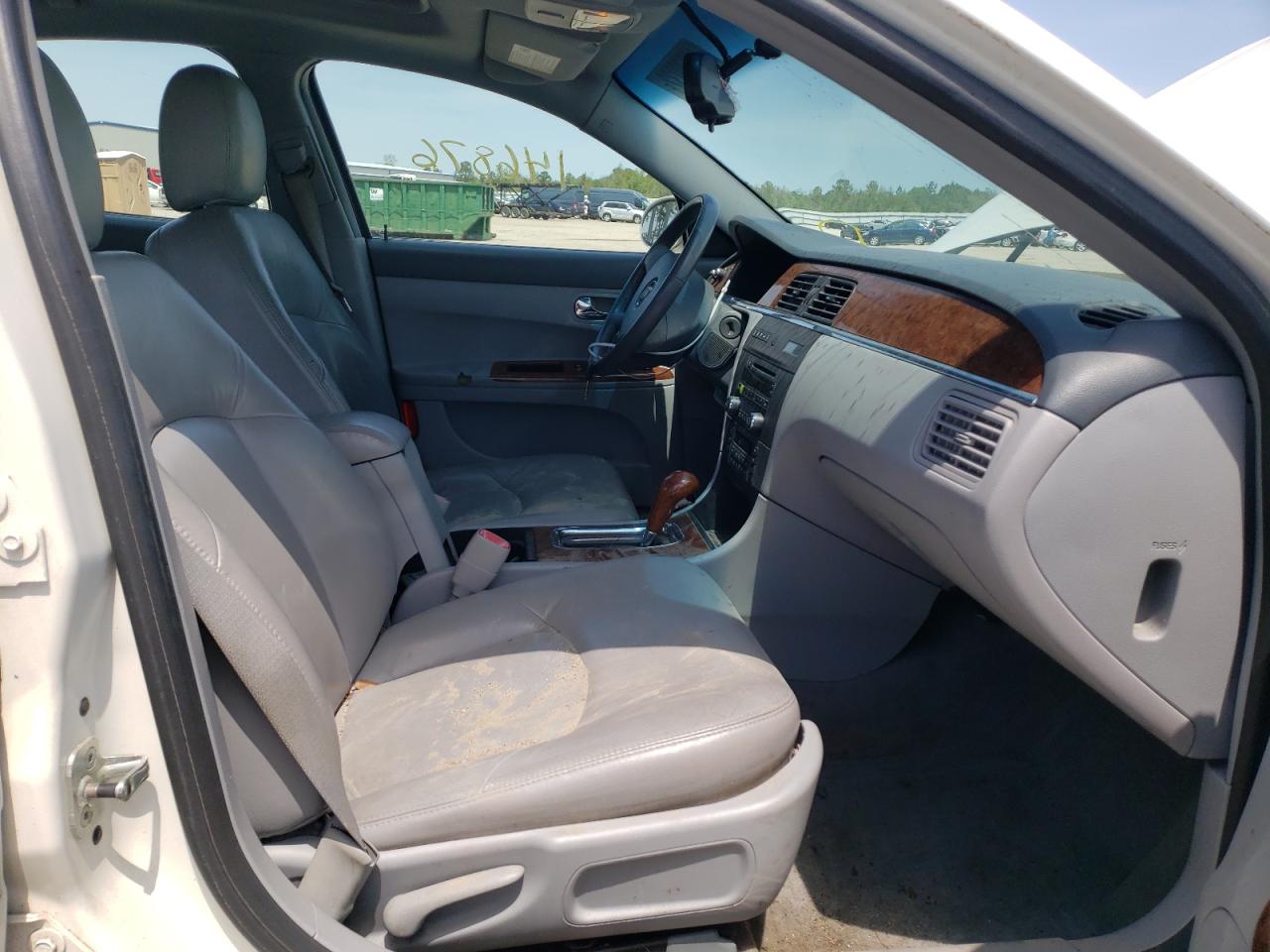 Photo 5 from auction – 2005 BUICK LACROSSE C with VIN 2G4WD532351240546