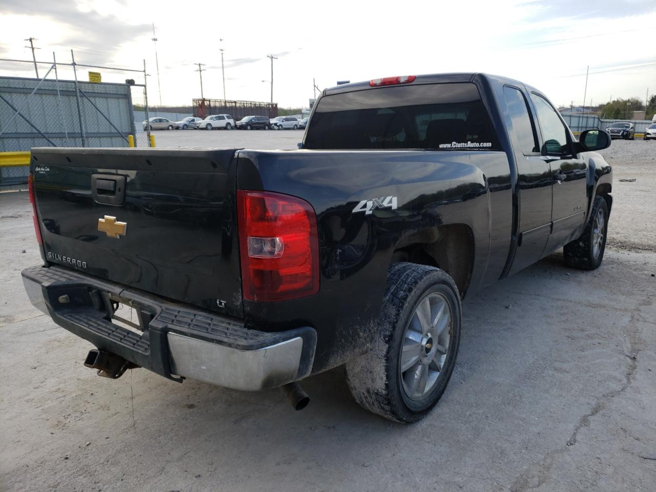 Photo 4 from auction – 2013 CHEVROLET SILVERADO with VIN 1GCRKSE76DZ341049