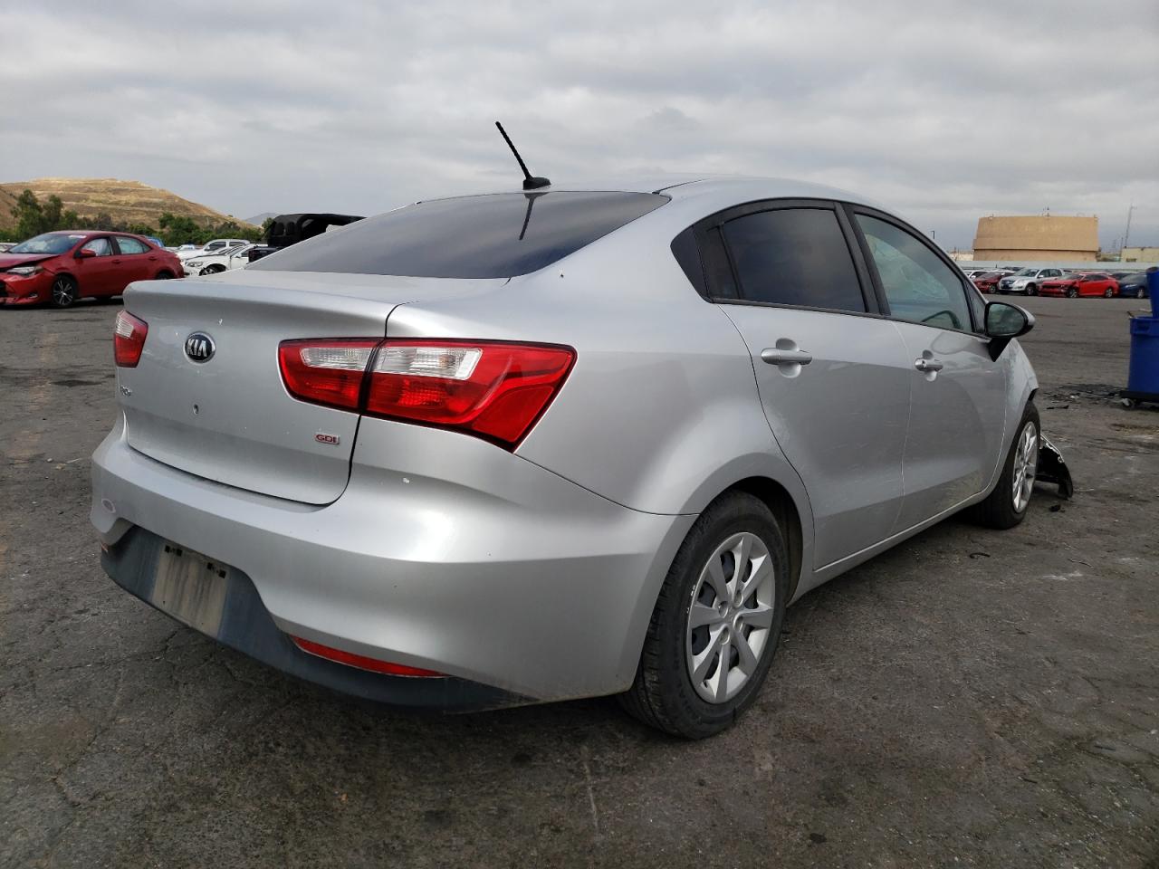Photo 4 from auction – 2017 KIA RIO LX with VIN KNADM4A37H6036716