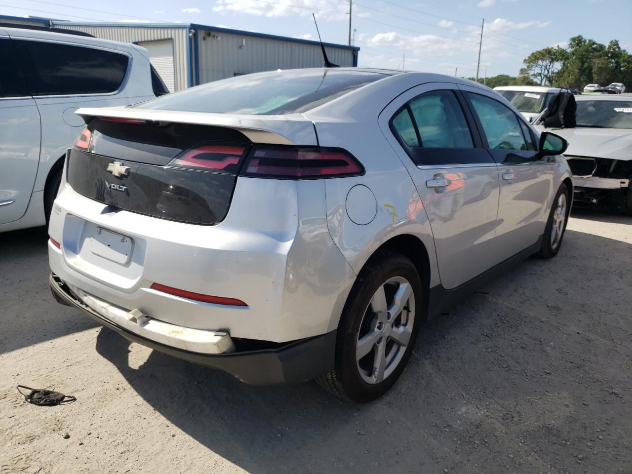 Photo 4 from auction – 2012 CHEVROLET VOLT with VIN 1G1RA6E4XCU105301
