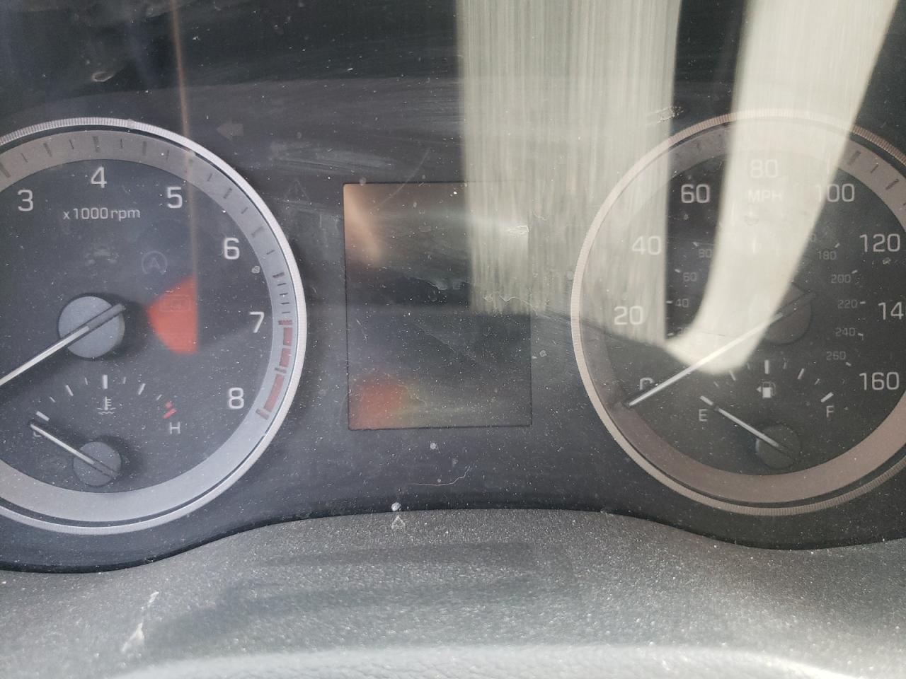 Photo 8 from auction – 2018 HYUNDAI TUCSON SE with VIN KM8J2CA47JU808790