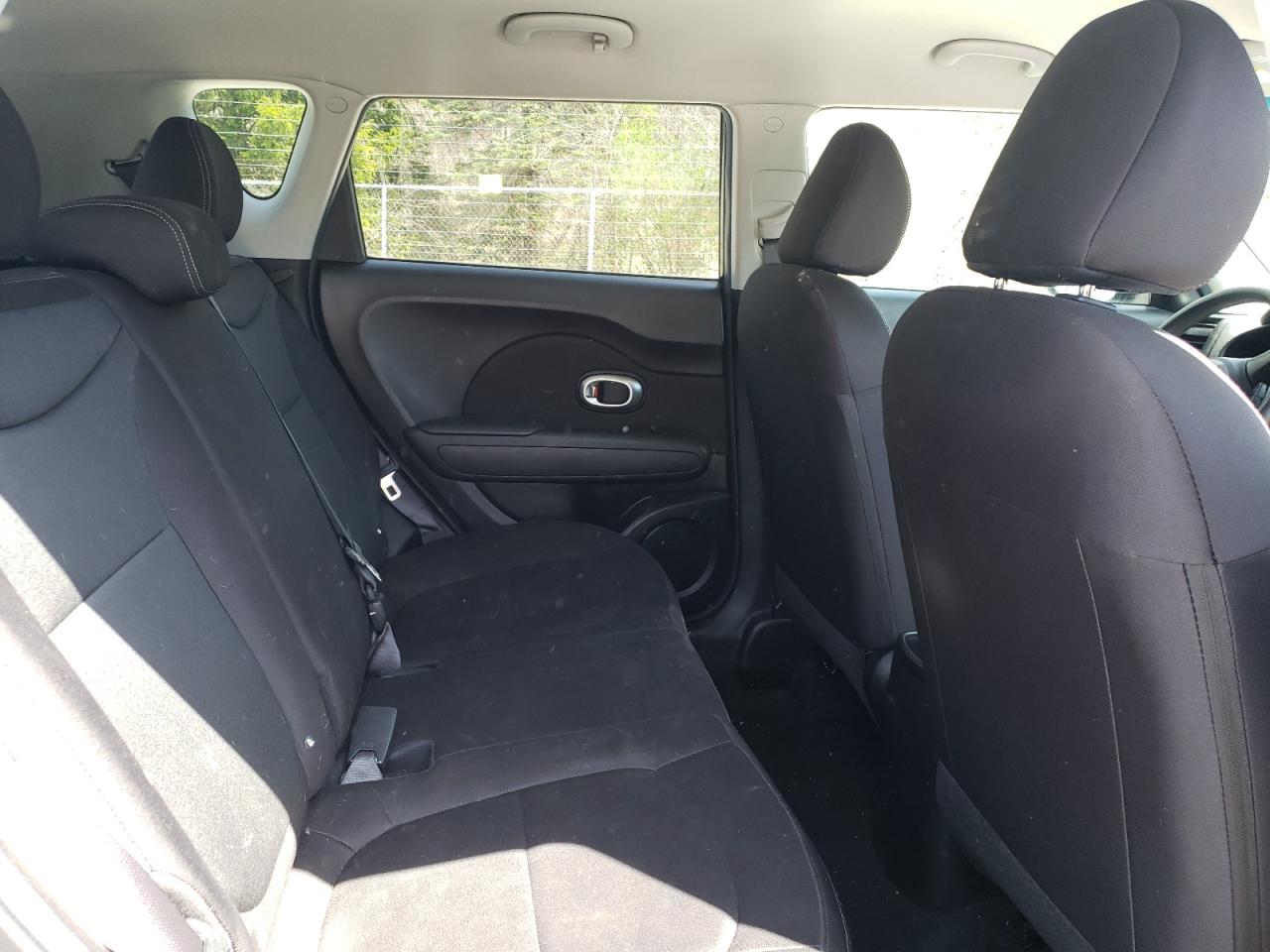 Photo 6 from auction – 2016 KIA SOUL with VIN KNDJN2A22G7348269