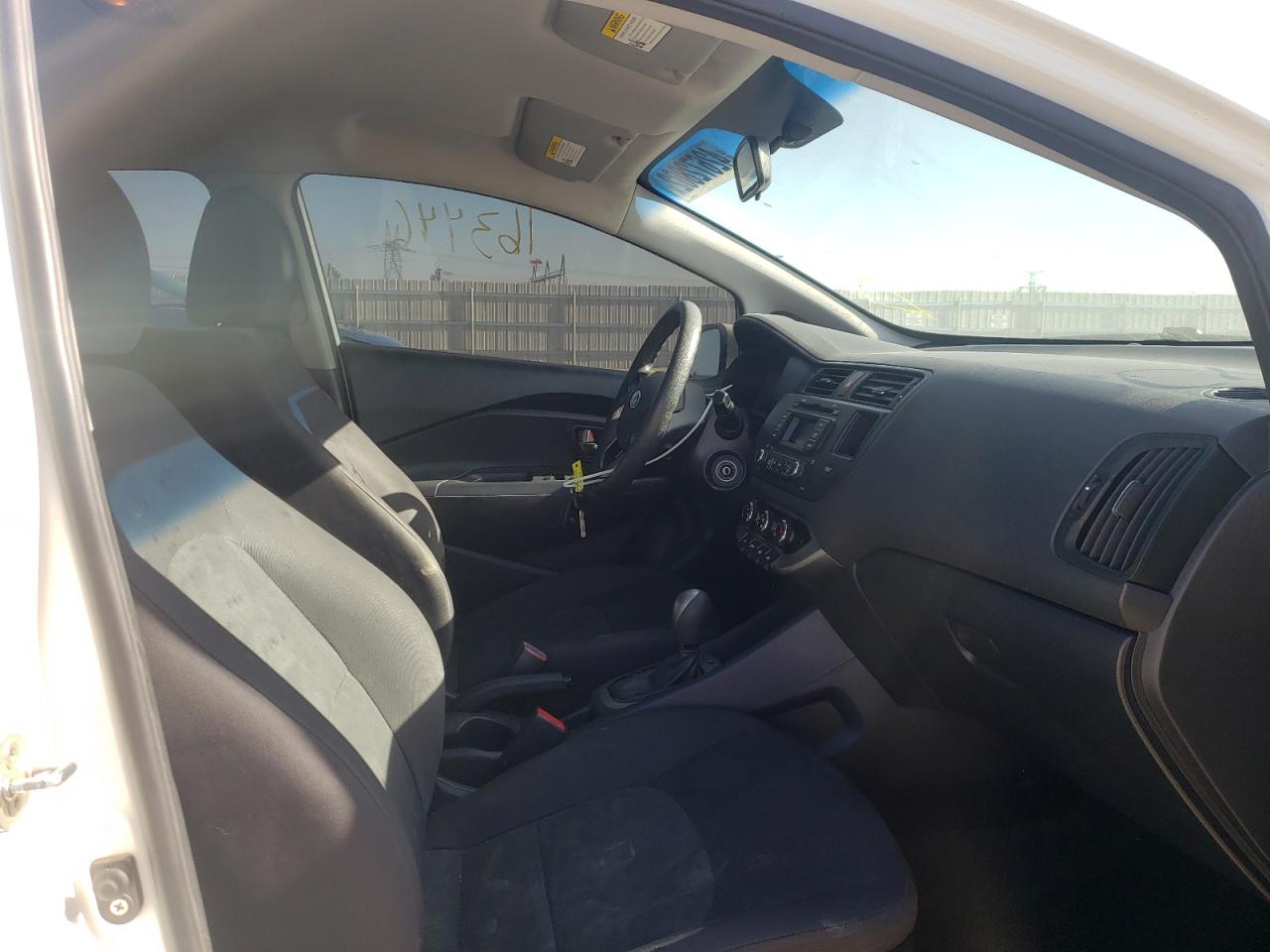 Photo 5 from auction – 2012 KIA RIO LX with VIN KNADM5A38C6039882