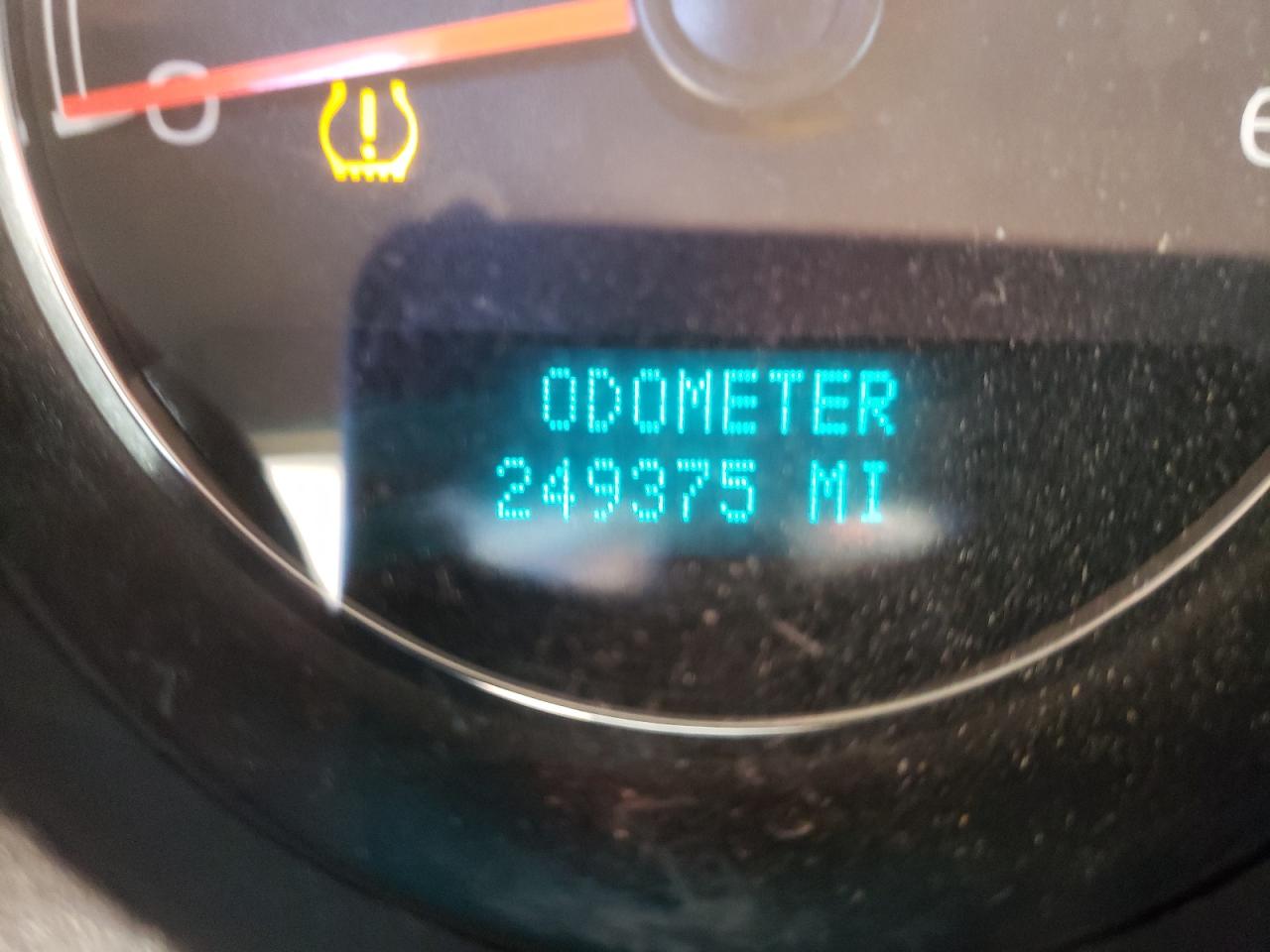 Photo 8 from auction – 2007 GMC YUKON with VIN 1GKFK130X7J237707