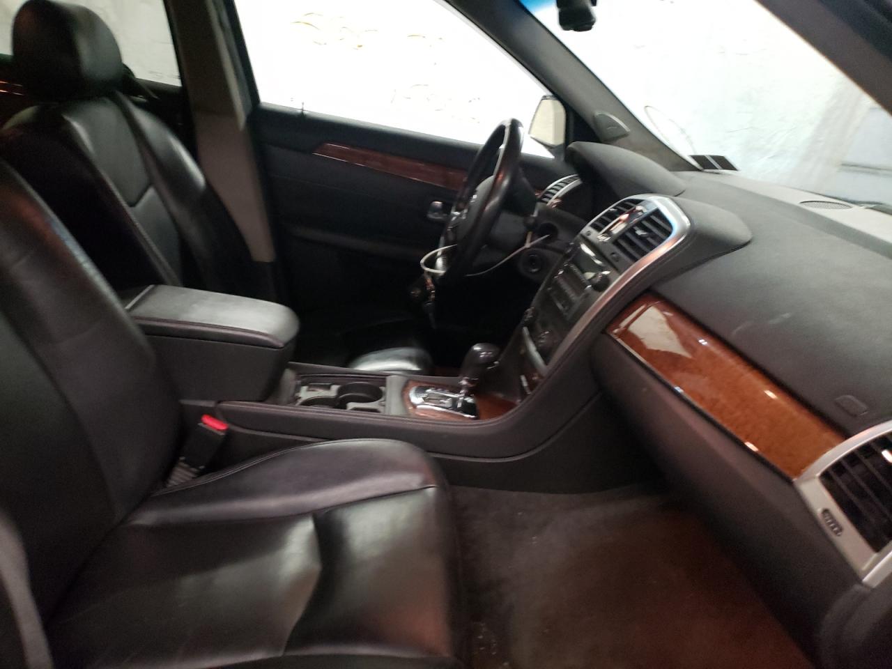 Zdjęcie 5 z aukcji – 2008 CADILLAC SRX z VIN 1GYEE637980122820