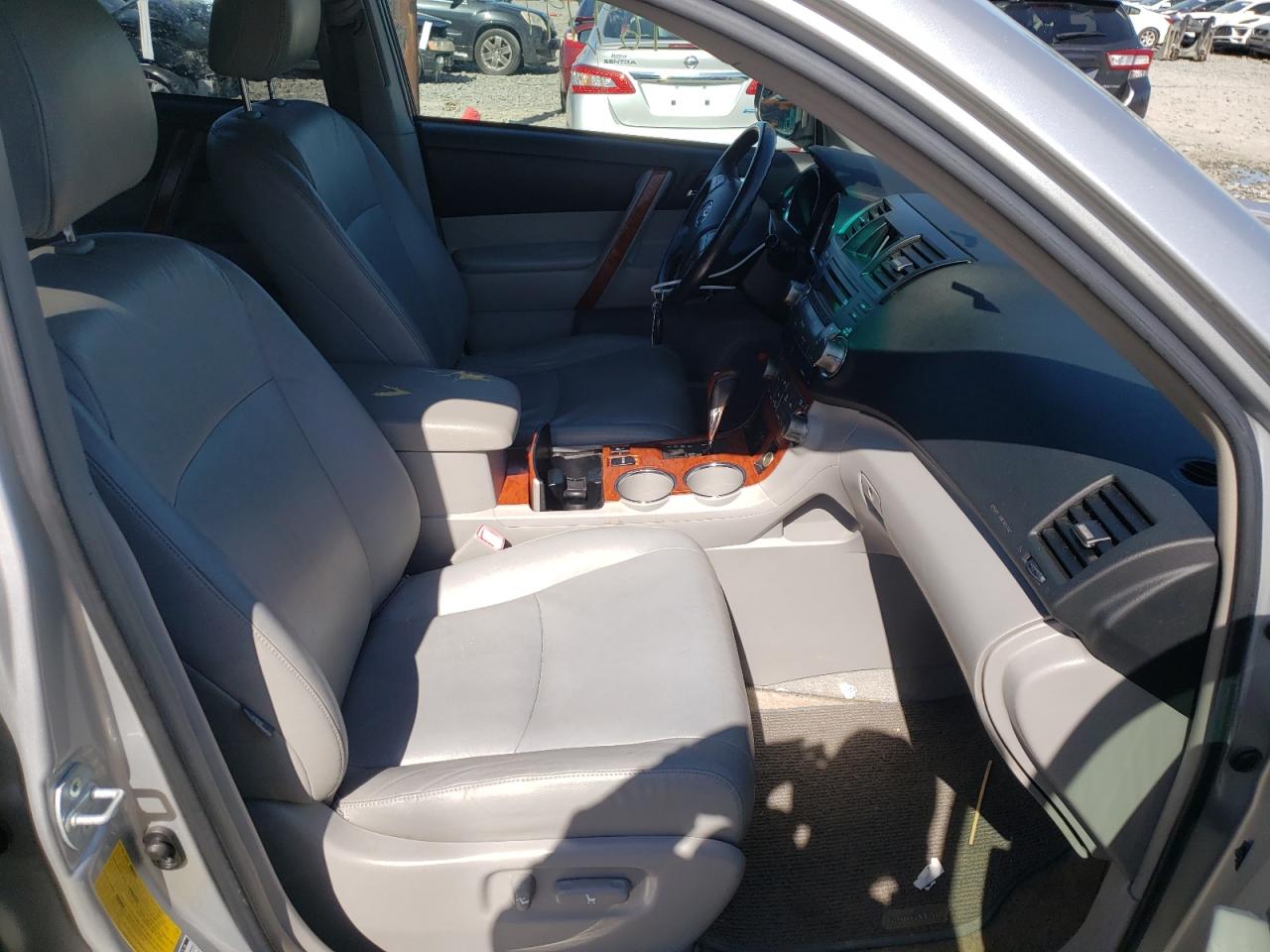 Photo 5 from auction – 2008 TOYOTA HIGHLANDER with VIN JTEES42A382028531