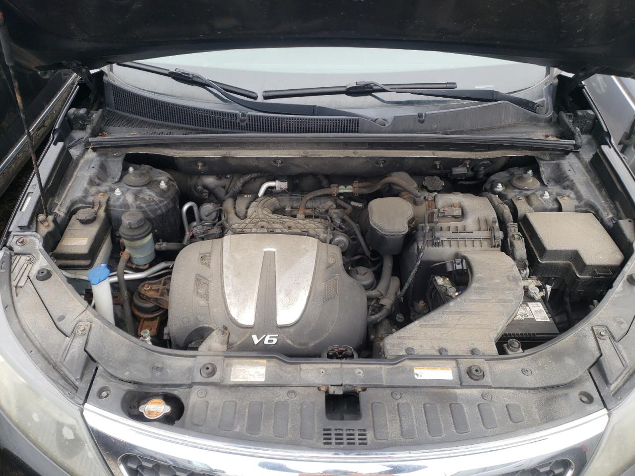 Photo 7 from auction – 2011 KIA SORENTO EX with VIN 5XYKUDA20BG064279