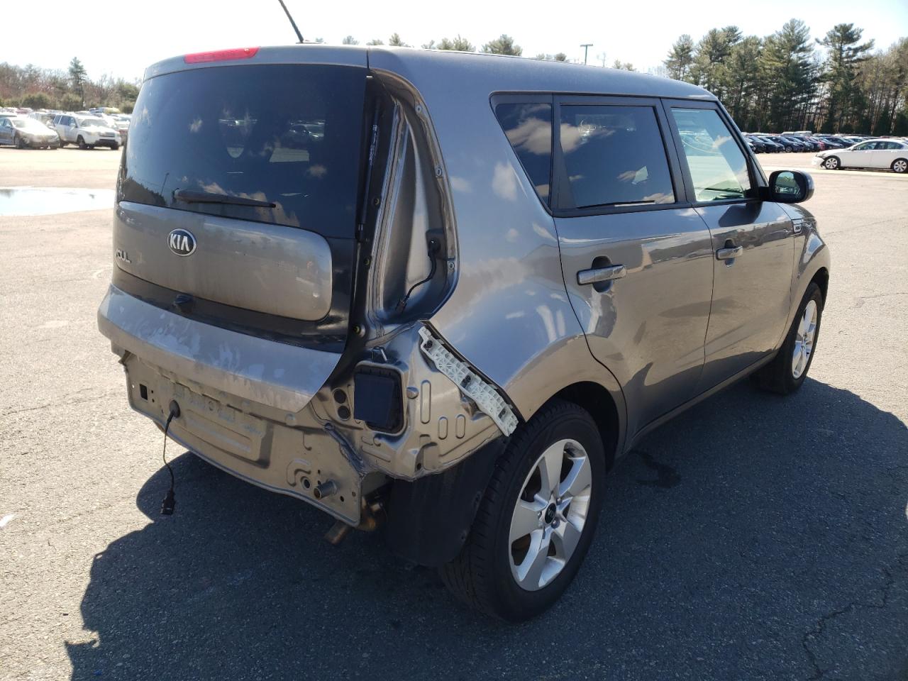 Photo 4 from auction – 2019 KIA SOUL with VIN KNDJN2A29K7675468