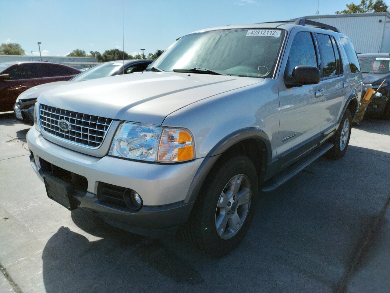 Photo 2 from auction – 2005 FORD EXPLORER X with VIN 1FMZU63EX5ZA64812