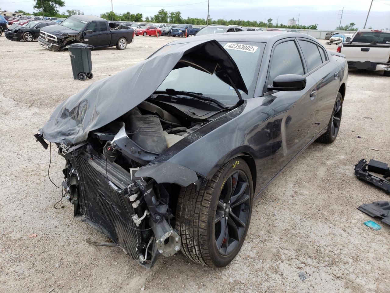 Photo 2 from auction – 2017 DODGE CHARGER SX with VIN 2C3CDXHG6HH515611