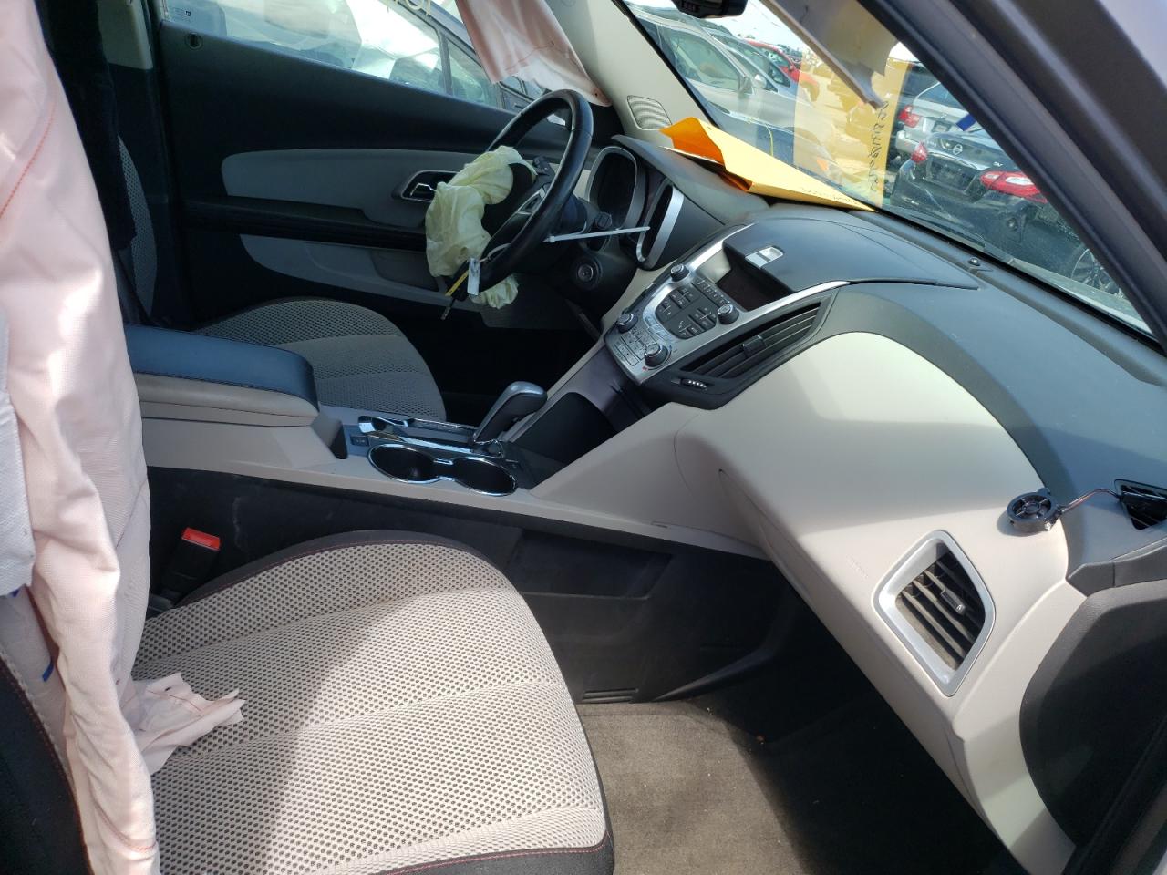 Photo 5 from auction – 2011 CHEVROLET EQUINOX LT with VIN 2CNALDEC0B6373373