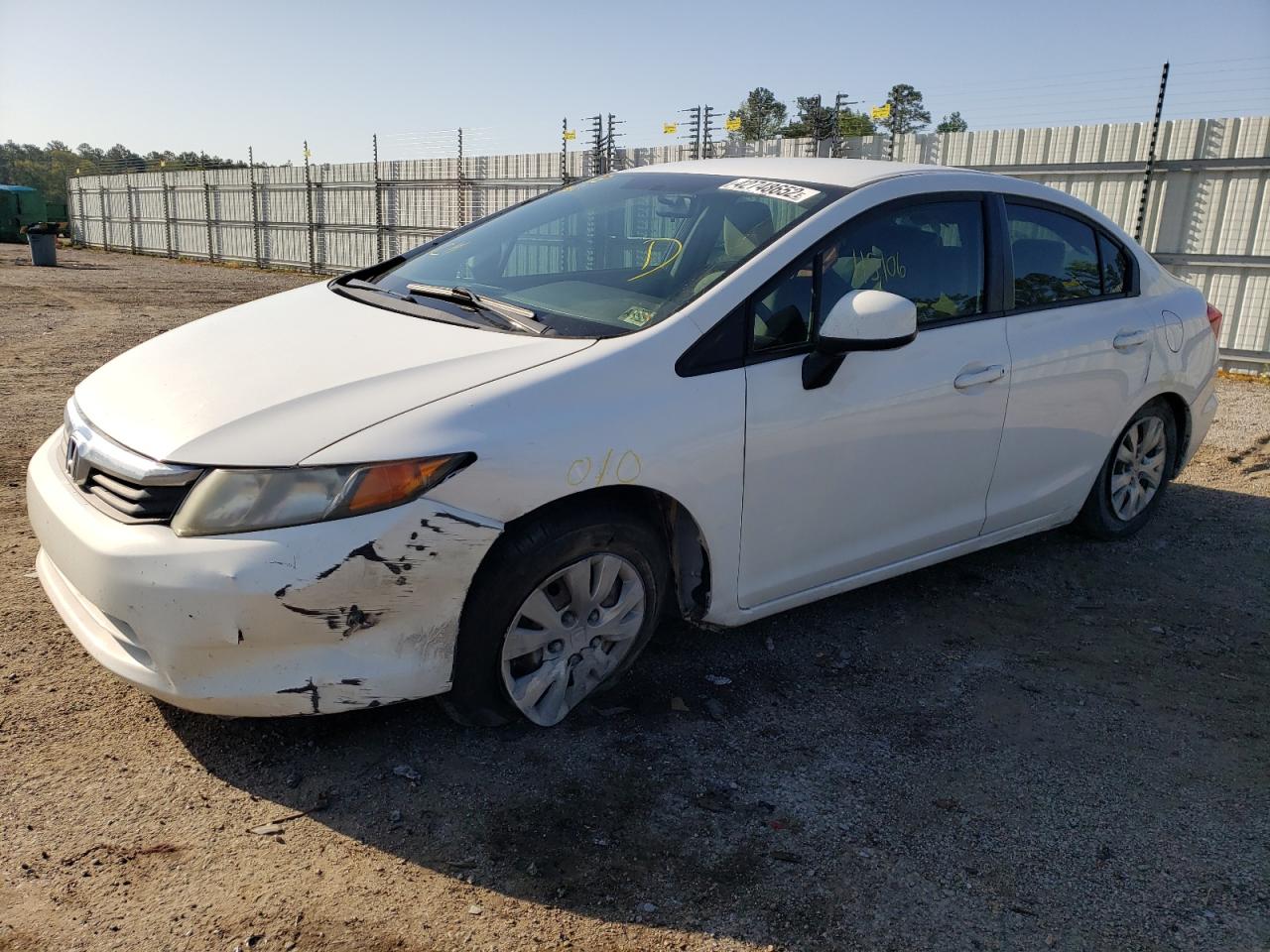 Photo 2 from auction – 2012 HONDA CIVIC LX with VIN 19XFB2F52CE089682