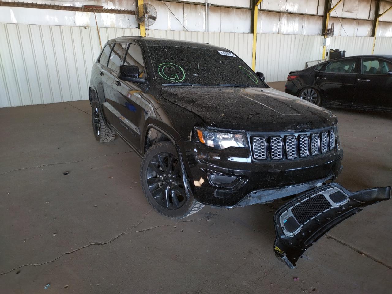 JEEP GRAND CHER 2018 with VIN 1C4RJFAG5JC222777 - Photo from auction