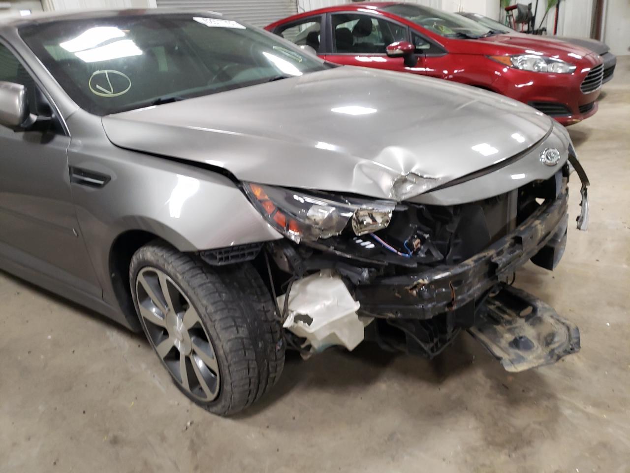 Photo 9 from auction – 2012 KIA OPTIMA with VIN 5XXGR4A63CG016355