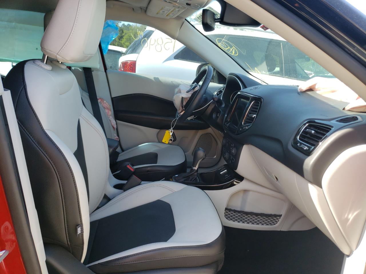 Photo 5 from auction – 2019 JEEP COMPASS LI with VIN 3C4NJCCB3KT731111
