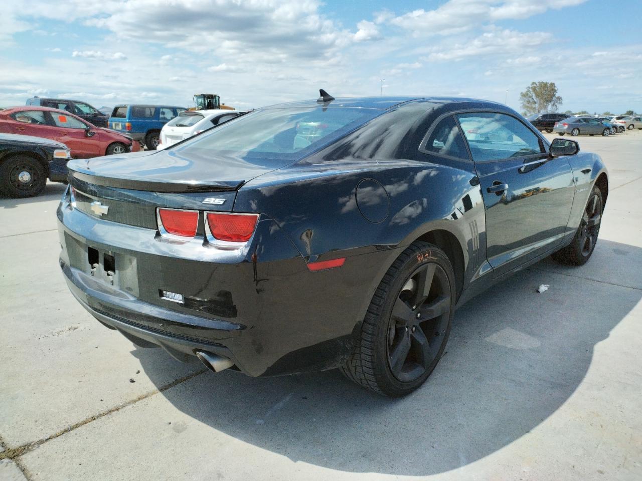 Photo 4 from auction – 2011 CHEVROLET CAMARO SS with VIN 2G1FJ1EJ4B9143307
