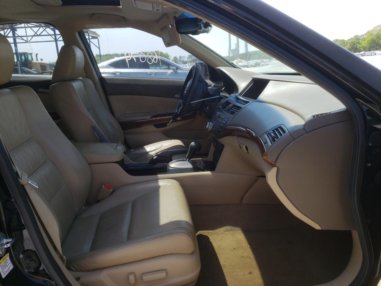 Photo 5 from auction – 2010 HONDA ACCORD EXL with VIN 5KBCP3F82AB004076