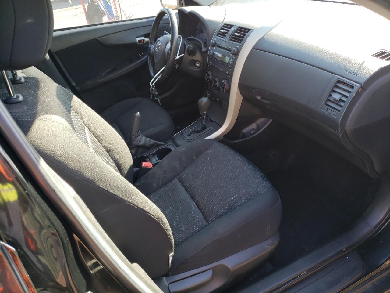 Photo 5 from auction – 2009 TOYOTA COROLLA BA with VIN 2T1BU40E49C053769