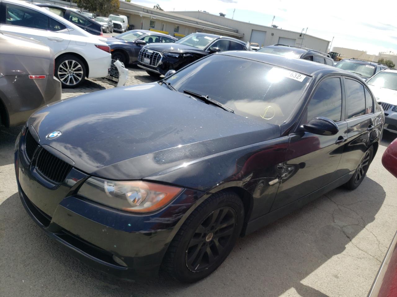 Photo 2 from auction – 2006 BMW 325 I with VIN WBAVB13516K000287
