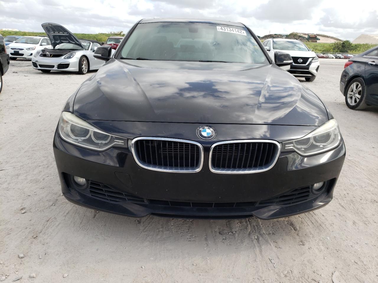 Photo 9 from auction – 2014 BMW ACTIVEHYBR with VIN WBA3F9C58EF484573
