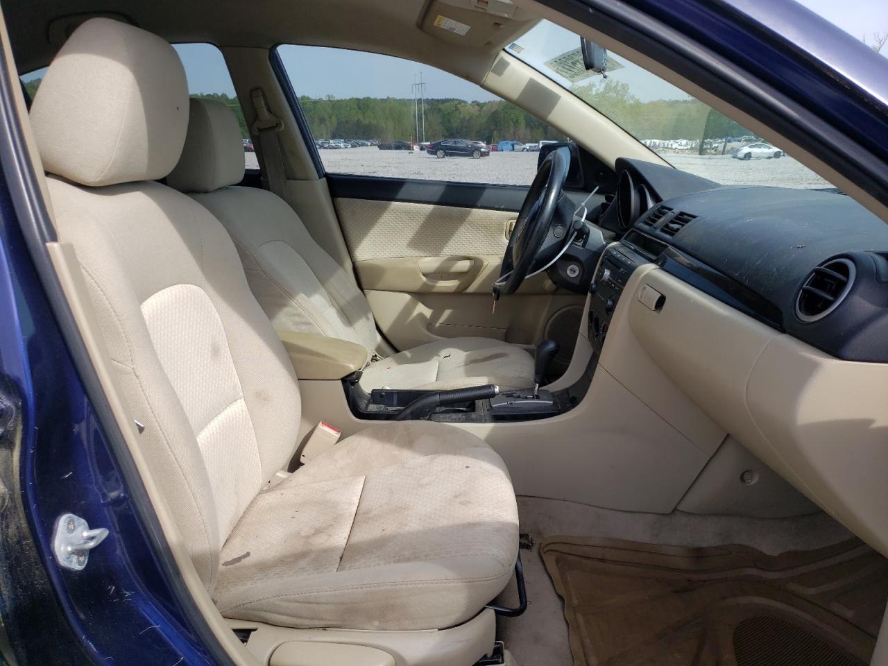 Photo 5 from auction – 2006 MAZDA 3 I with VIN JM1BK12F361511411