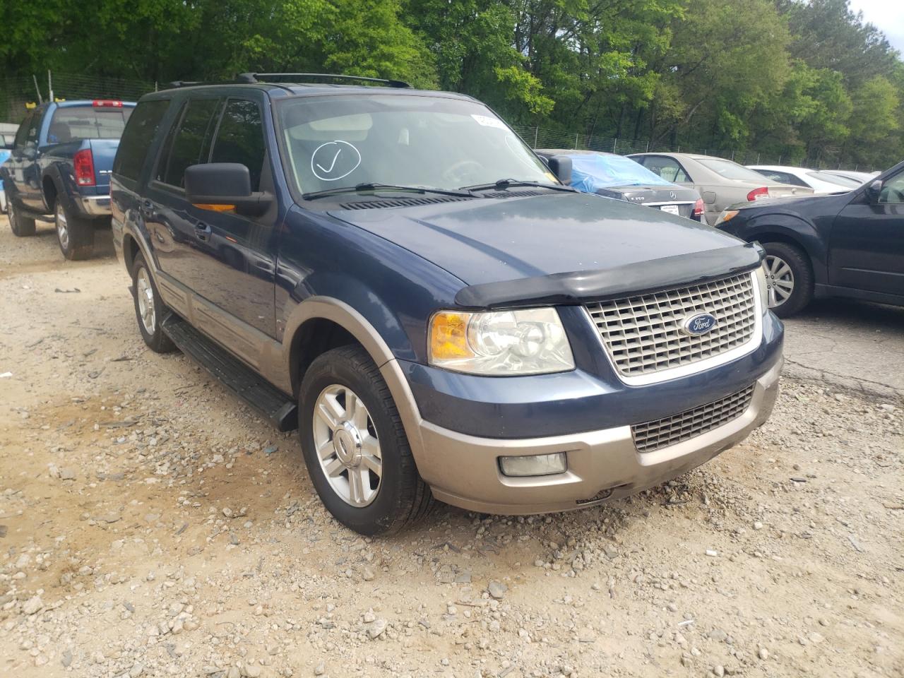 FORD EXPEDITION 2004 with VIN 1FMPU17L64LB79461 - Photo from auction