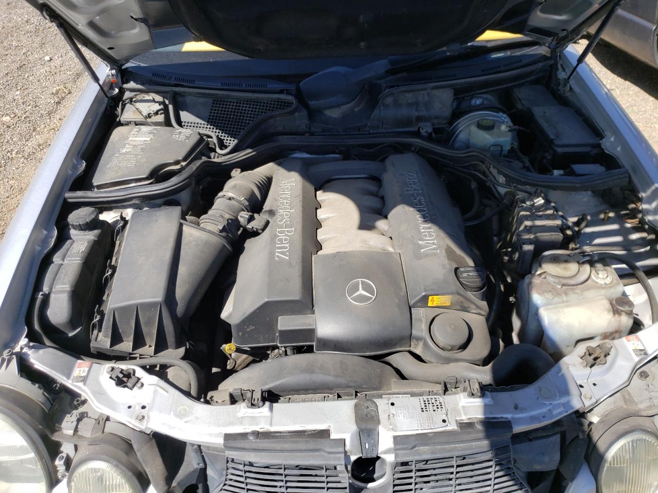 Photo 7 from auction – 2001 MERCEDES-BENZ E 430 with VIN WDBJF83JX1X048442