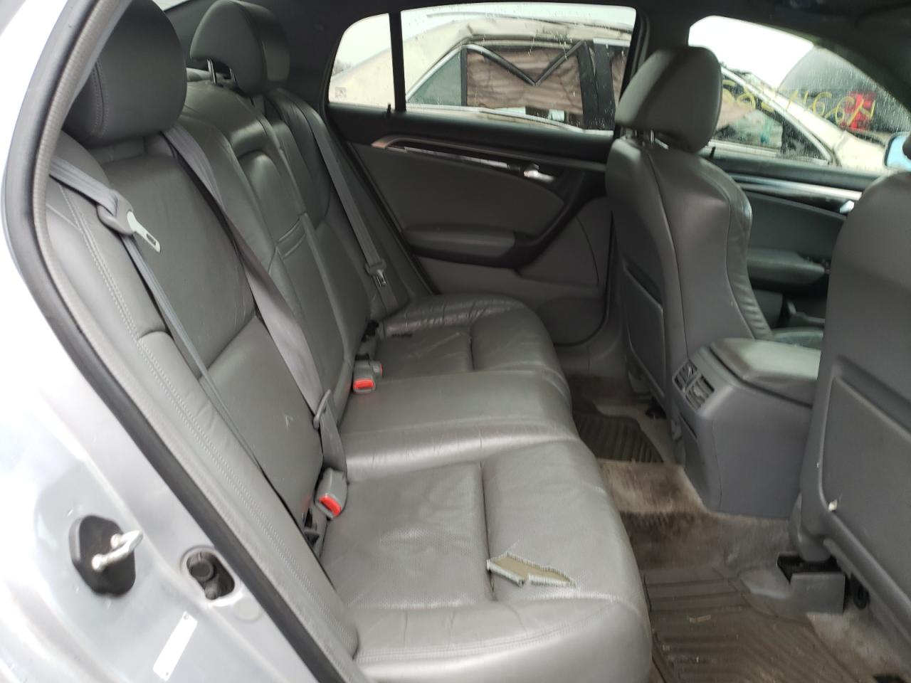Photo 6 from auction – 2005 ACURA TL with VIN 19UUA66225A022787