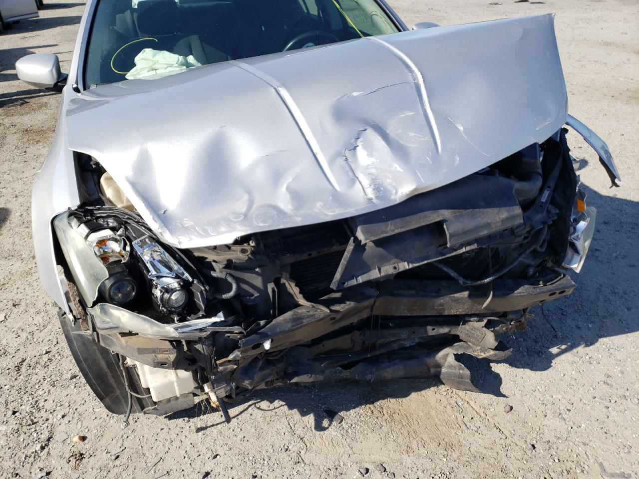 Photo 9 from auction – 2004 NISSAN MAXIMA SE with VIN 1N4BA41E24C824079