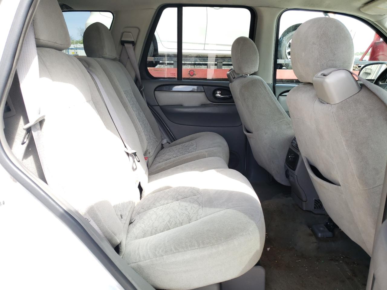 Photo 17 from auction – 2006 GMC ENVOY with VIN 1GKDT13S862190403