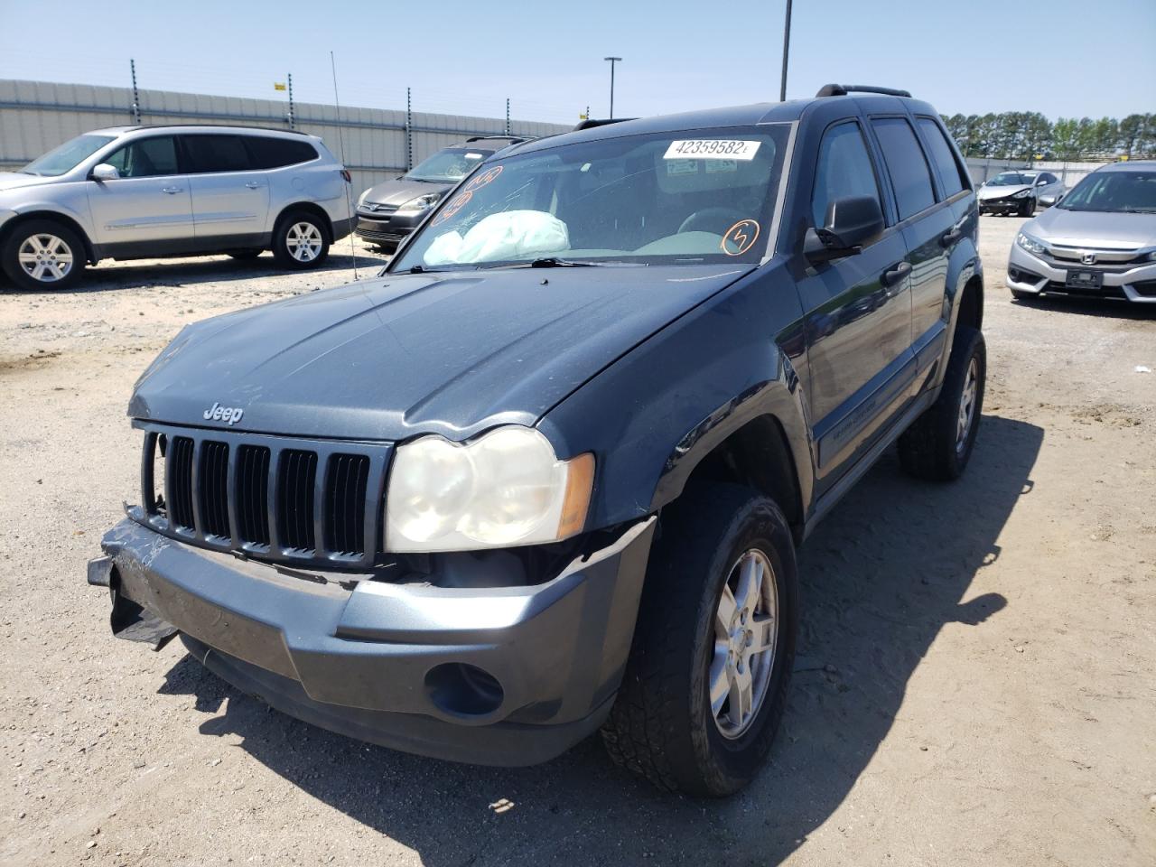 Photo 2 from auction – 2006 JEEP GRAND CHER with VIN 1J4GR48K56C351084