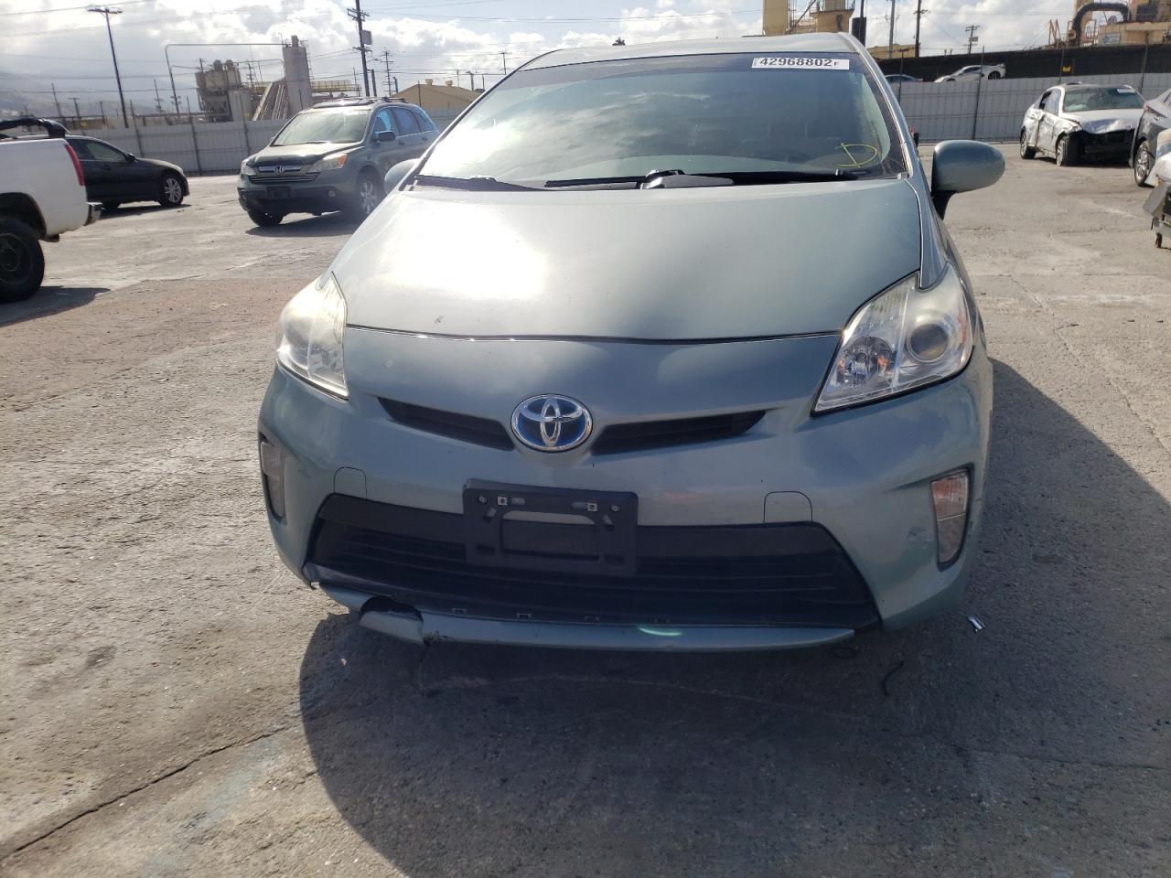 Photo 9 from auction – 2013 TOYOTA PRIUS with VIN JTDKN3DU5D5581920