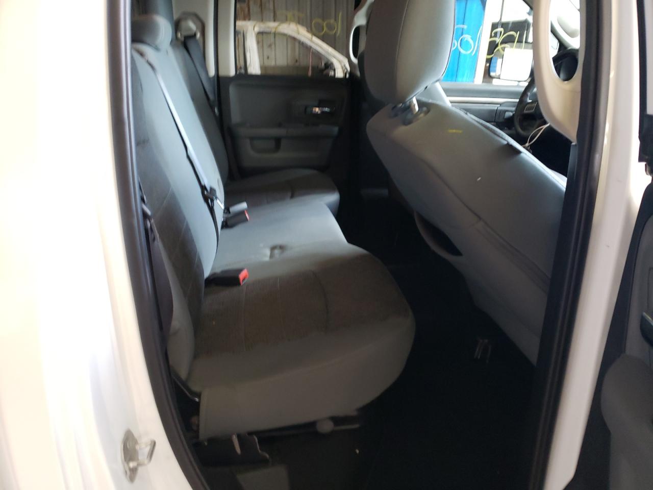 Photo 6 from auction – 2016 RAM 1500 SLT with VIN 1C6RR7GT5GS142906
