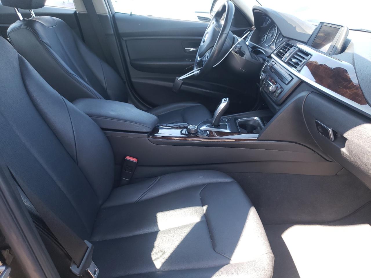 Photo 5 from auction – 2015 BMW 328 XI SUL with VIN WBA3B5C53FP653267
