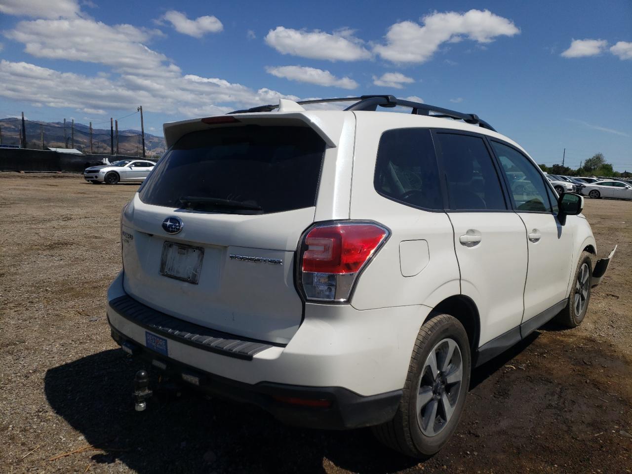 Photo 4 from auction – 2018 SUBARU FORESTER 2 with VIN JF2SJAGCXJH526362