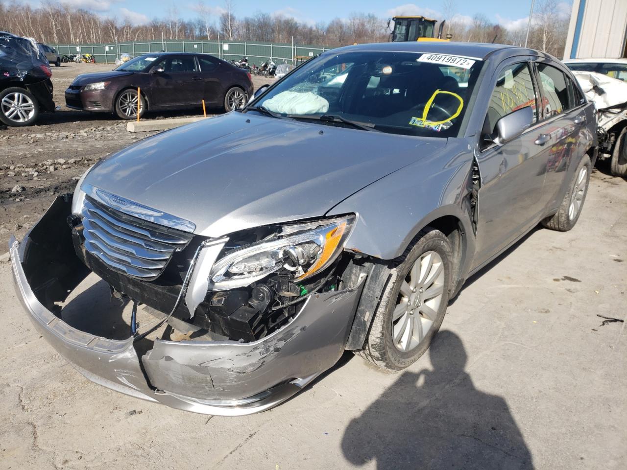 Photo 2 from auction – 2013 CHRYSLER 200 TOURIN with VIN 1C3CCBBB7DN550405