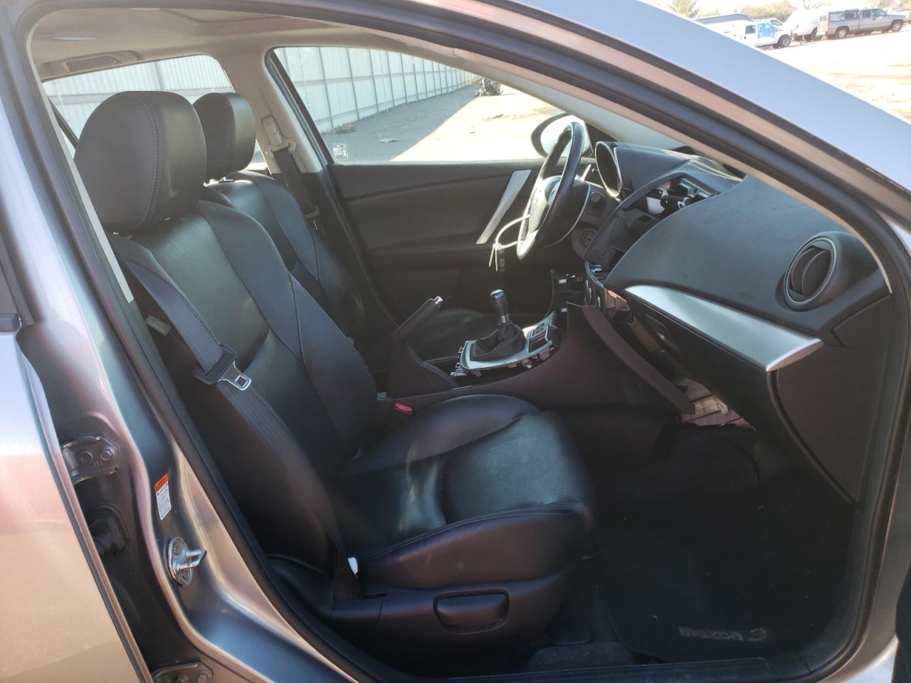 Photo 5 from auction – 2010 MAZDA 3 S with VIN JM1BL1H65A1200463